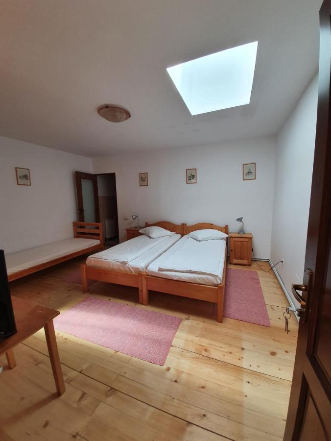 Casa Terezia Hotel Braşov Buitenkant foto
